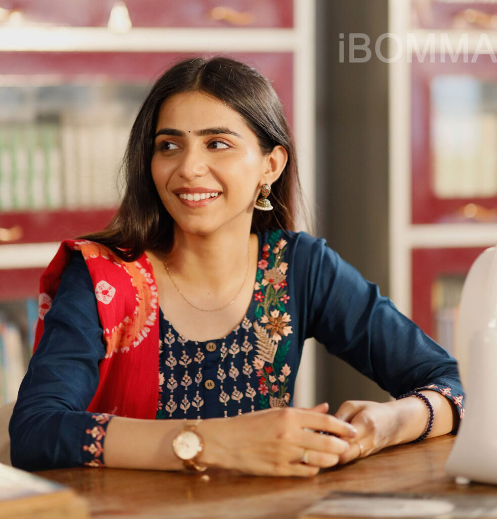 Writer Padmabhushan Movie Download